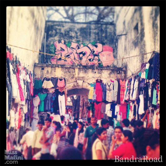 BandraRoad’s Secrets of the Street: Sarojini Nagar Market
