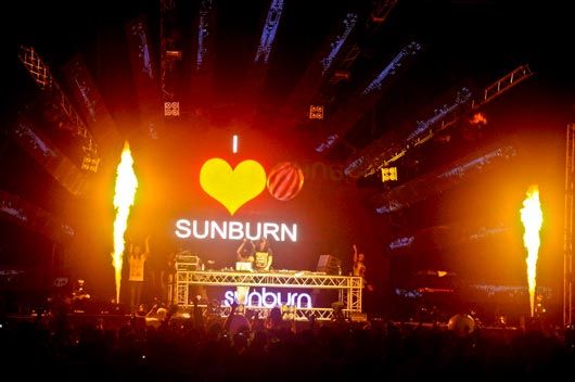 The 5 People You Should Take Along to Sunburn Festival Mumbai