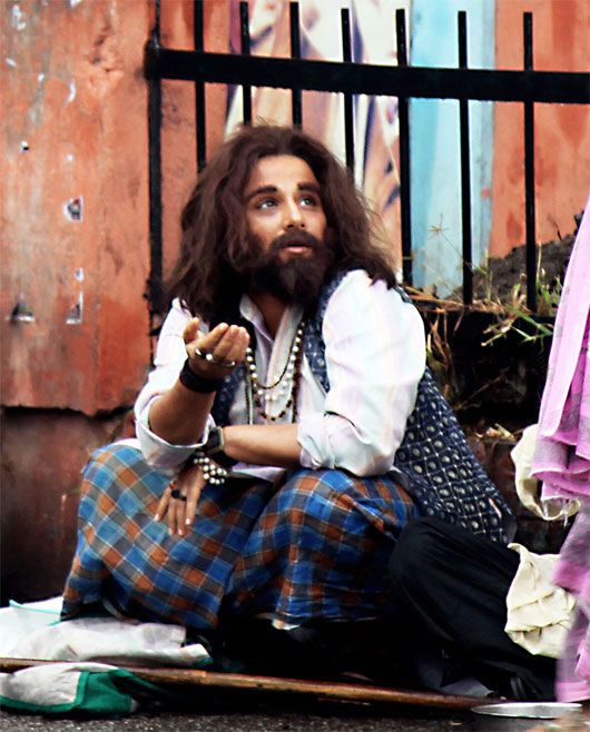 Check Out Vidya Balan Dressed as a Homeless Man!