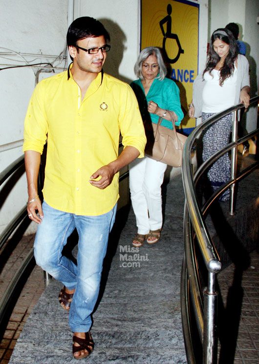 Vivek Oberoi, his mom and wife