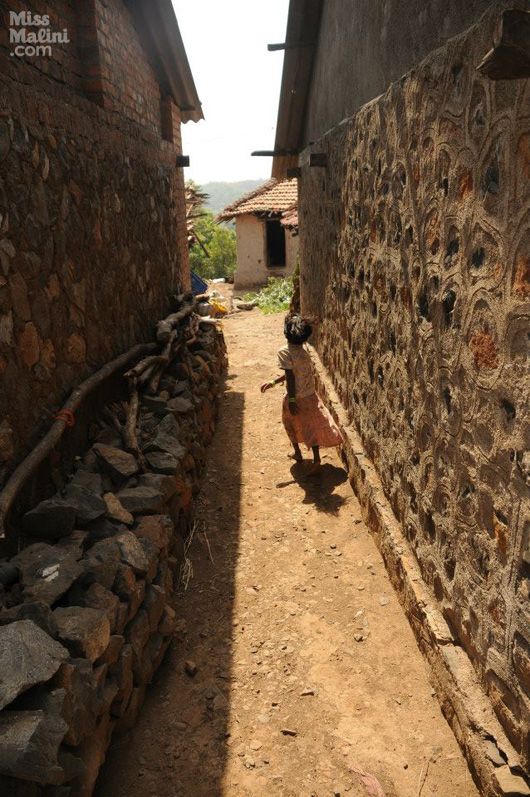 village kids (photo courtesy: Uday Nanda)