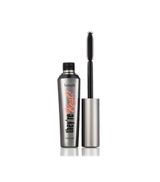 Benefit they're real! Mascara