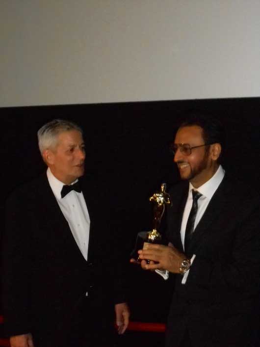 Gulshan Grover with Festival director Roberto Rizo