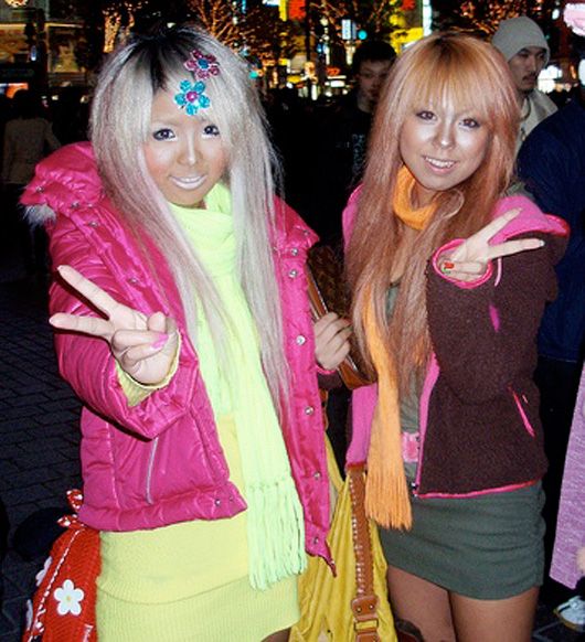 Ganguro girls