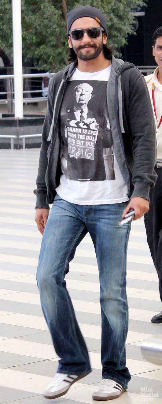 Ranveer Singh at Mumbai airport