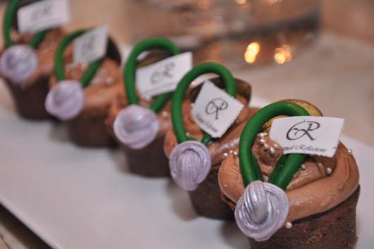 Jewelry themed cupcakes!