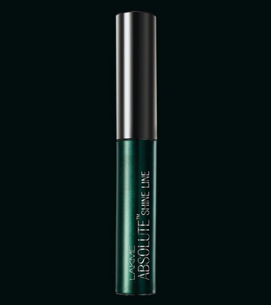 Lakme Absolute Shine Line in ‘Olive’