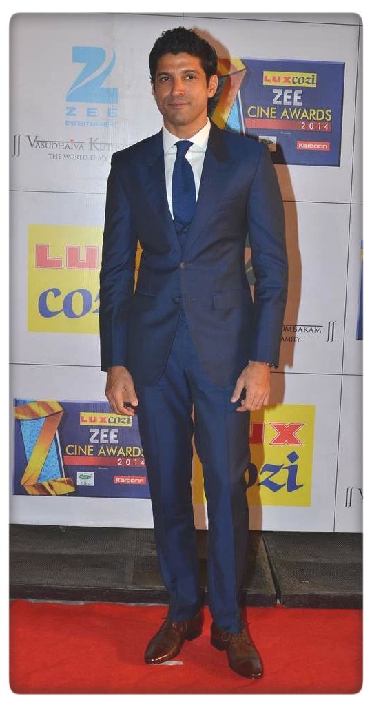 Farhan Akhtar in Govind Mehta at the 2014 Zee Cine Awards