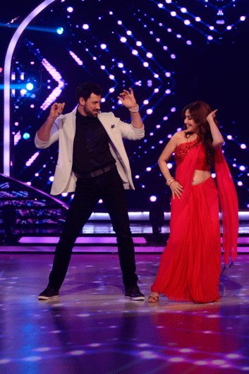 Maksim Chmerkovskiy with Madhuri Dixit