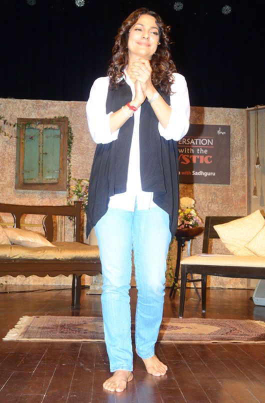 Juhi Chawla Gets Inspirational, In Conversation With Renowned Mystic Sadhguru!