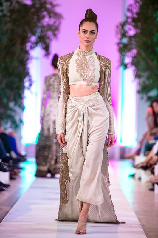 Runway Aashni and Co with Anamika Khanna