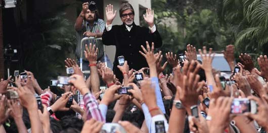 Fans at Jalsa