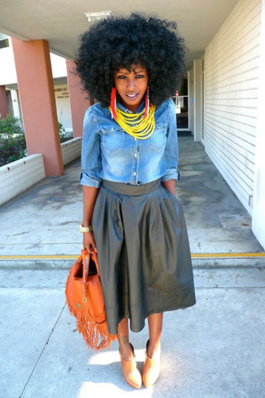 Don’t be afraid to experiment with colourful neck-pieces, they can really brighten up your outfit (Pic | blog.denimtherapy.com)