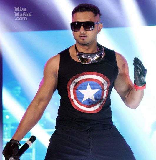 Watch Now: Yo Yo Honey Singh Shows Us His Desi Kalakaari!
