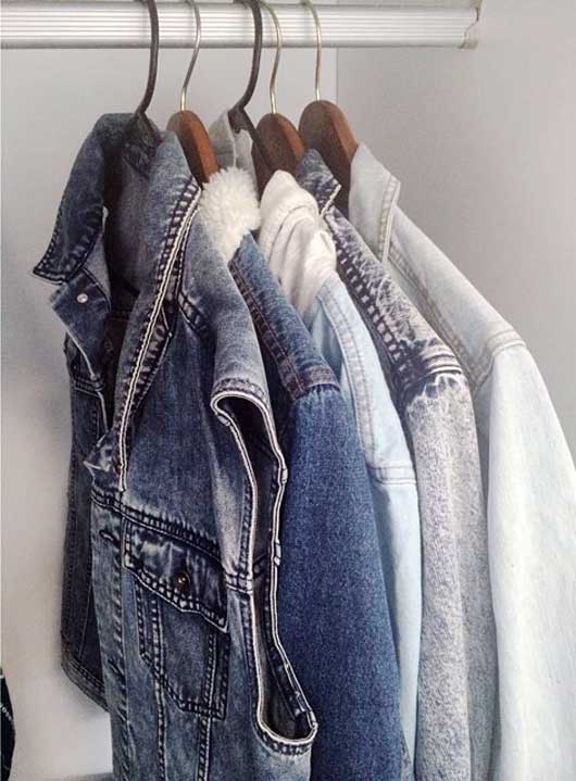 Denim jackets in all styles. (Pic: @sammye0 on Instagram)