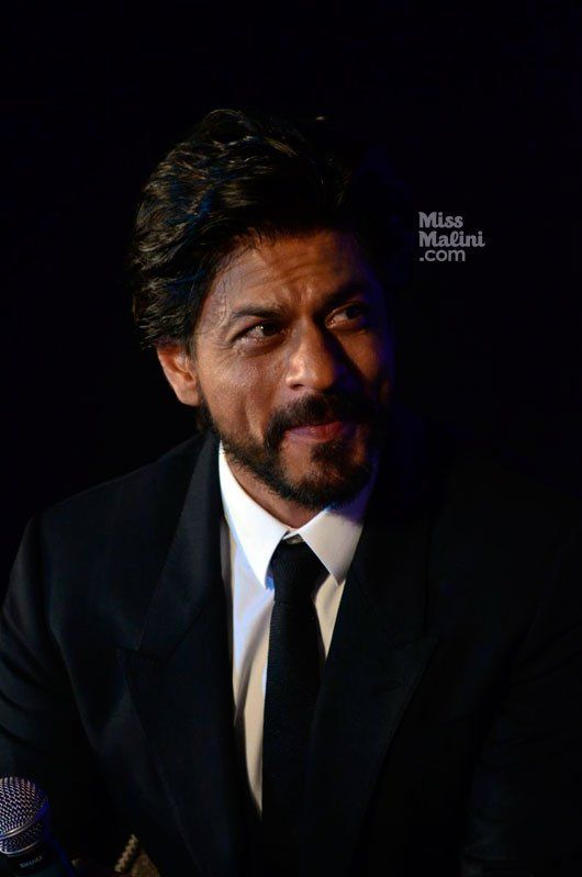 10 Reasons Shah Rukh Khan Makes Us Happy!