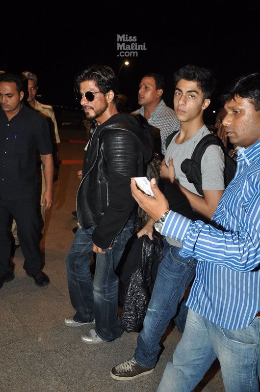 Airport Spotting: Shah Rukh Khan & His Son Catch a Flight
