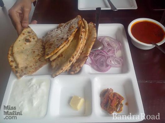 Yummy kheema parathas from Delhi Belly: #BandraRoad approved!