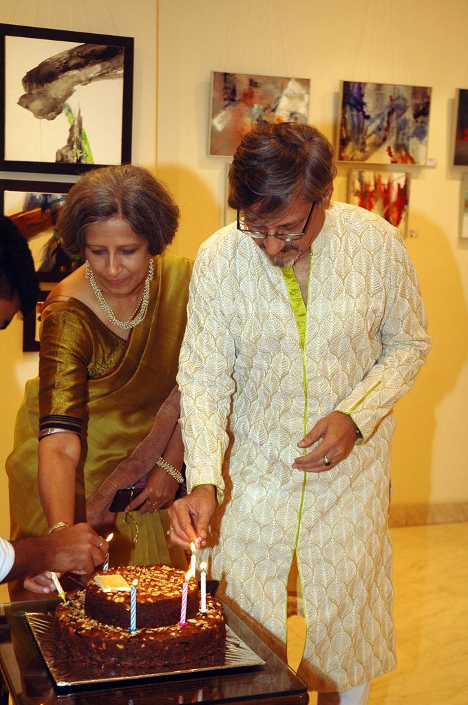 All About Actor Amol Palekar’s Artsy Outing!