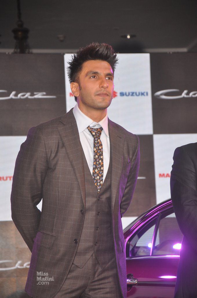 Ranveer Singh Looks Extremely Suave And Dashing In These New Pictures