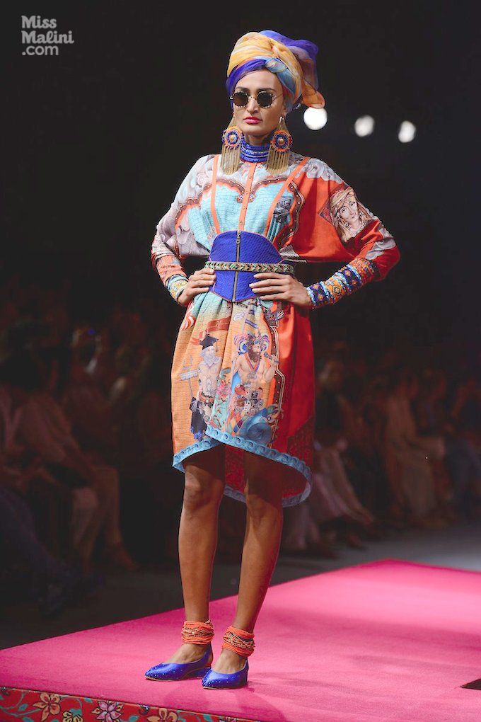 Tarun Tahiliani for Wills Lifestyle India Fashion Week SS15