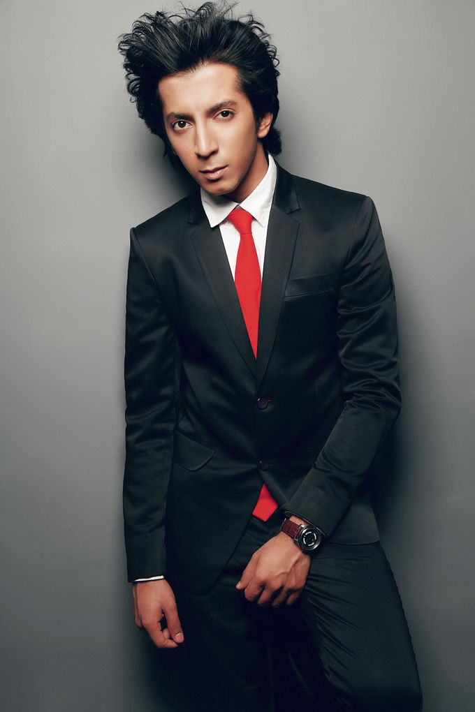 It’s Showering Accolades For The Young &#038; Talented Anshuman Jha!