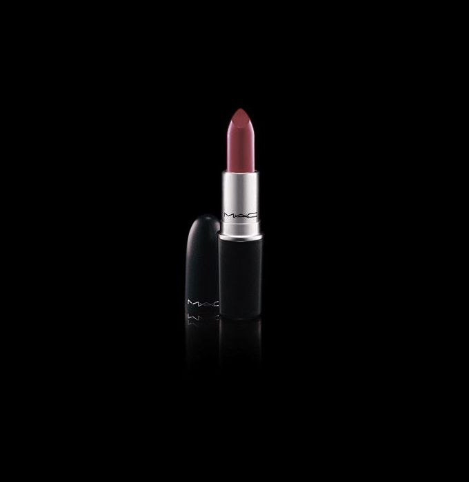 MAC Lipstick in ‘Party Line’