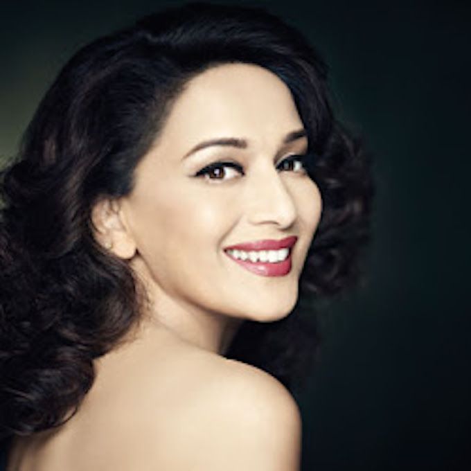 This Man Landed Up In Jail For Threatening Madhuri Dixit!