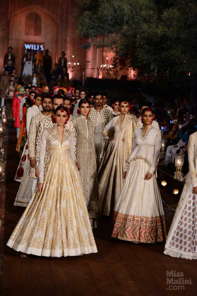 Rohit Bal Showcases the Floral Garden of Everyone’s Dreams on Day 5 of WIFW