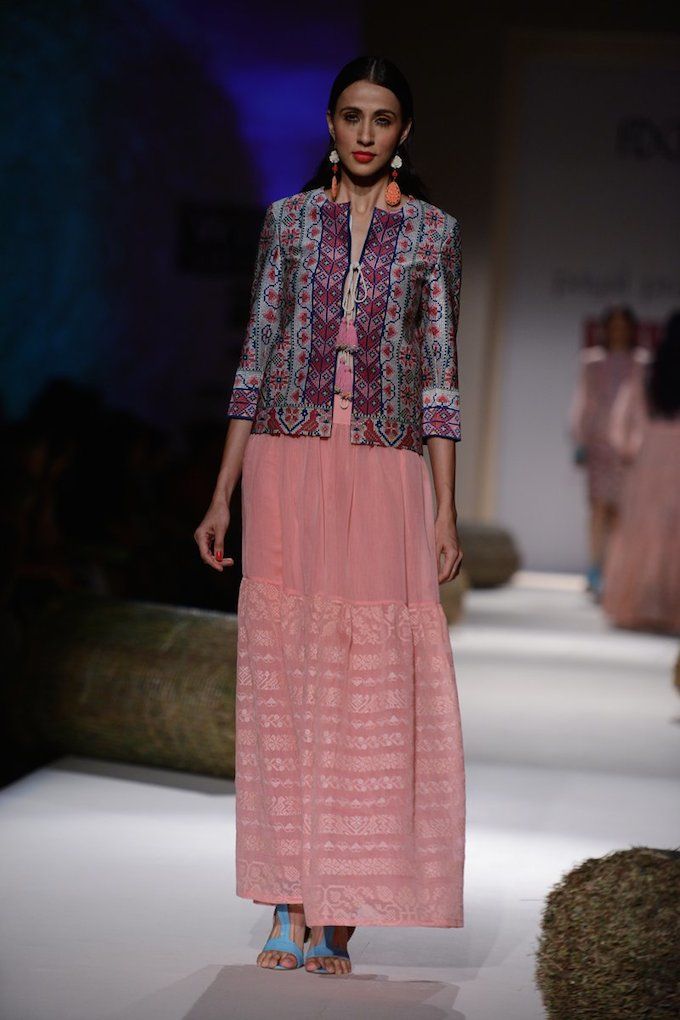 Blush Tones, Delicate Prints & Designs for a Cause on Day 2 of WIFW S/S ...