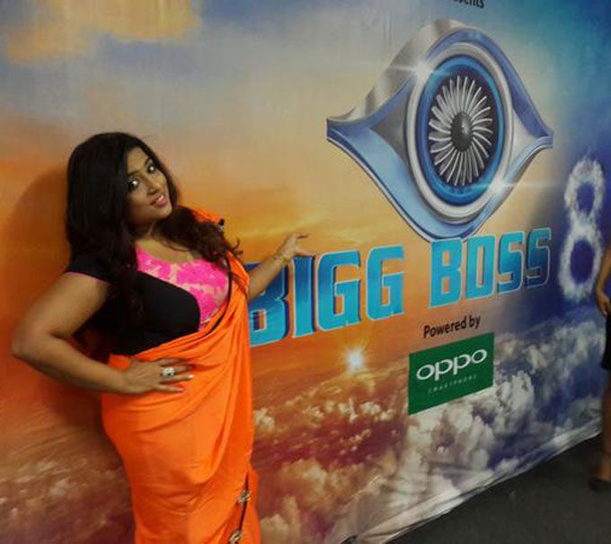 EXCLUSIVE: 10 Revelations Made By RJ Malishka About The Bigg Boss 8 Party!