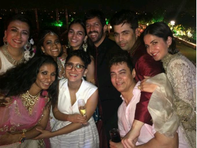 Kabir Khan, Mini Mathur, Aamir Khan, Kiran Rao, Arpita Khan, Katrina Kaif, Karan Johar (Source: @KabirKhankk Twitter)