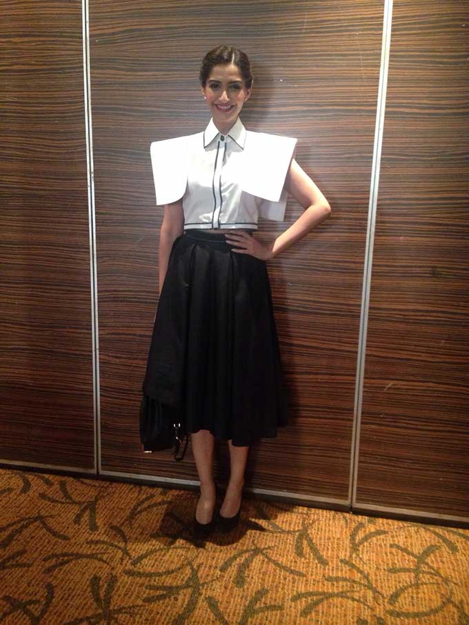 Sonam Kapoor’s Funky Outfit Is The Coolest Thing You’ll See All Day
