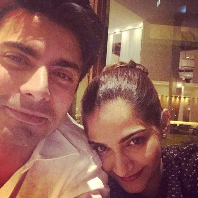 Everything’s Khoobsurat Again! Check Out These Adorable New Photos Of Sonam Kapoor &#038; Fawad Khan