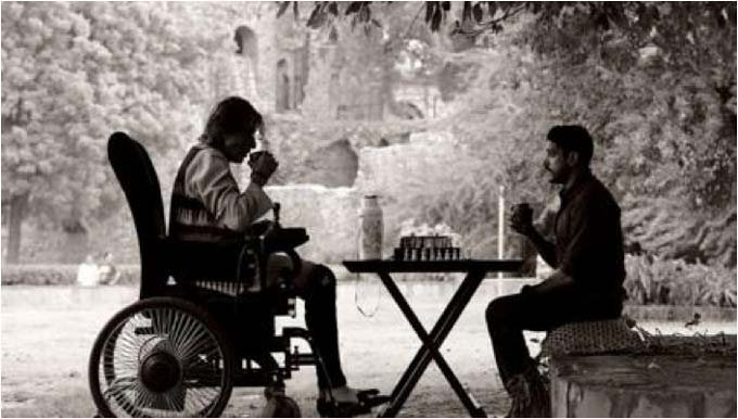 Amitabh Bachchan & Farhan Akhtar in Wazir