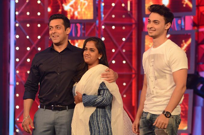 Salman Khan, Arpita Khan, Aayush Sharma