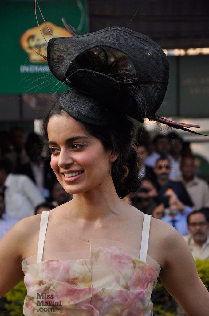 Here’s All The Fashion We Spotted At The Signature Indian Derby 2015
