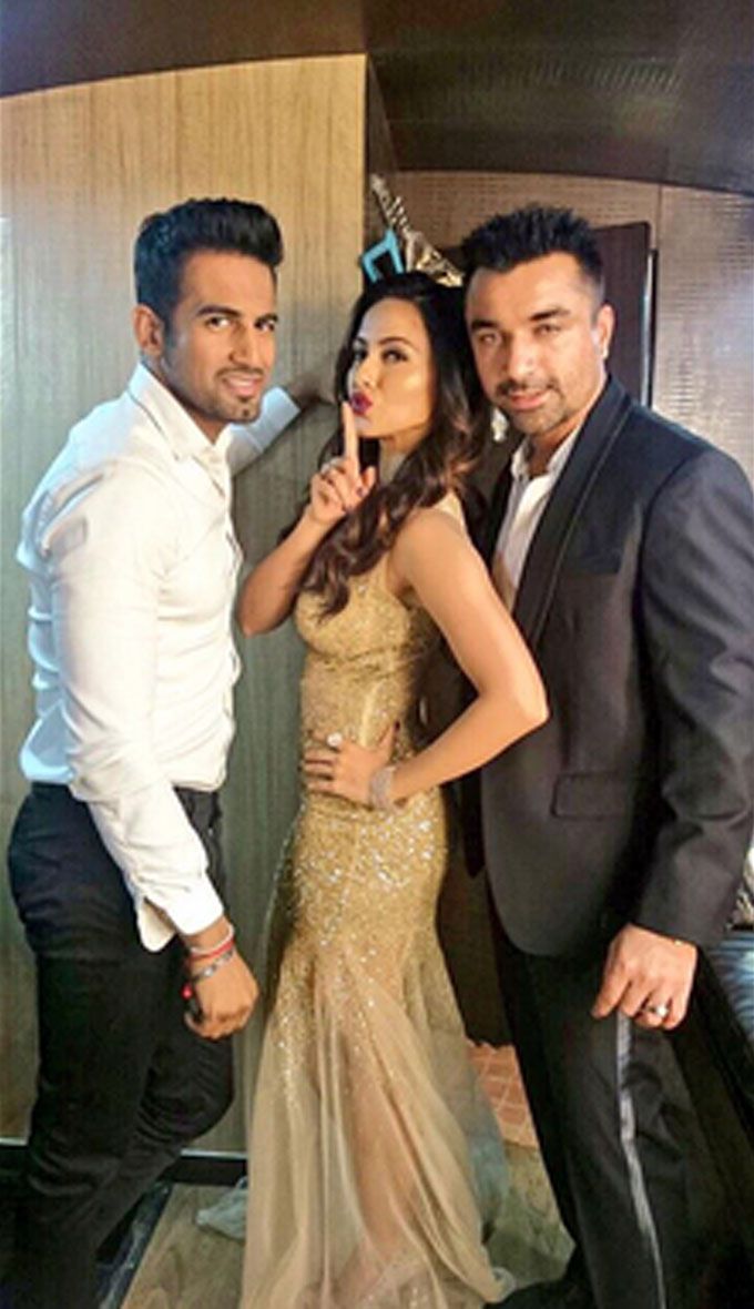 Upen Patel, Sana Khan, Ajaz Khan (Twitter | @AjazKhanActor)