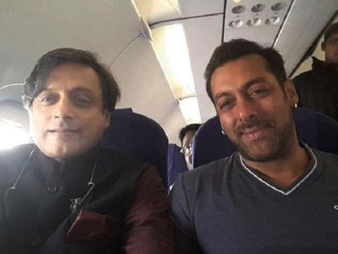 Whoa! Salman Khan & Shashi Tharoor Take A Selfie Together!
