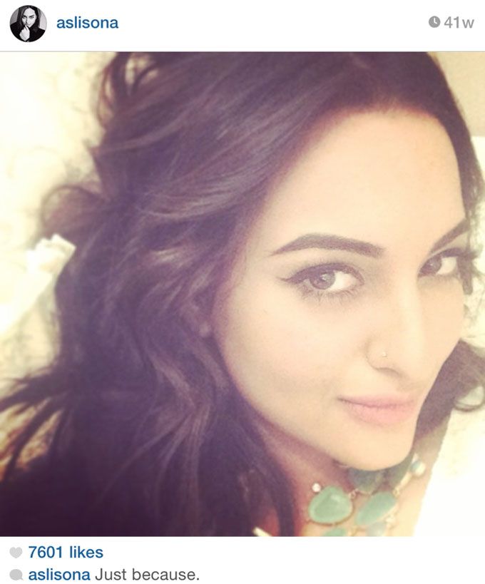 25 Photos That Prove Sonakshi Sinha Is Bollywoods Selfie Queen 