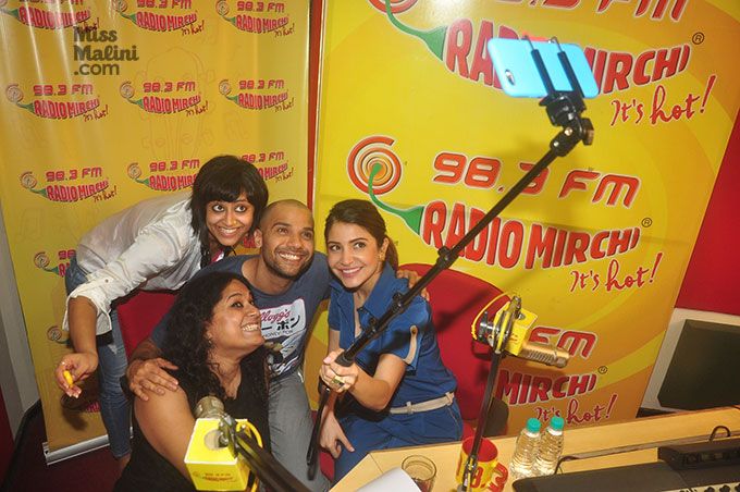 Anushka Sharma & Neil Bhooplam At Radio Mirchi