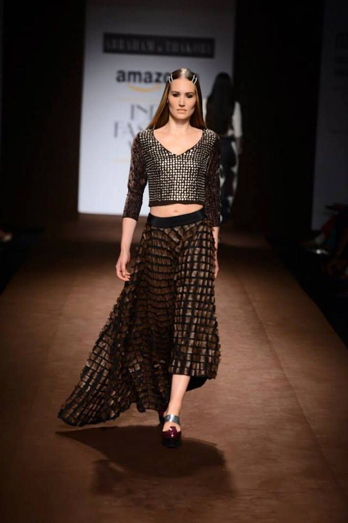 Abraham & Thakore For FDCI Presents AIFW A/W'15