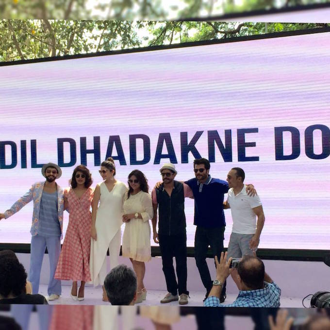 The cast of Dil Dhadakne Do (Source: www.Facebook.com/ DilDhadakneDo)