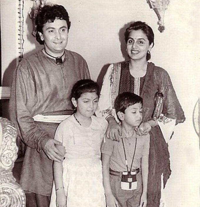 Rishi Kapoor, Riddhima Kapoor, Ranbir Kapoor, Neetu Singh