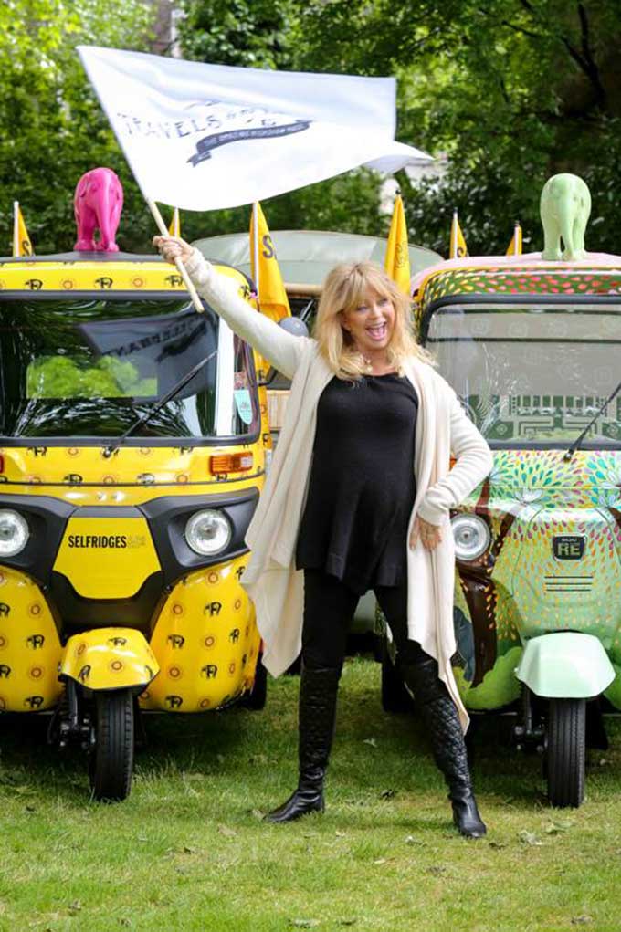Goldie Hawn flags off ‘Travels to My Elephant’ by Elephant Family & Quintessentially Foundation (Source: www.facebook.com/elephantfamily)