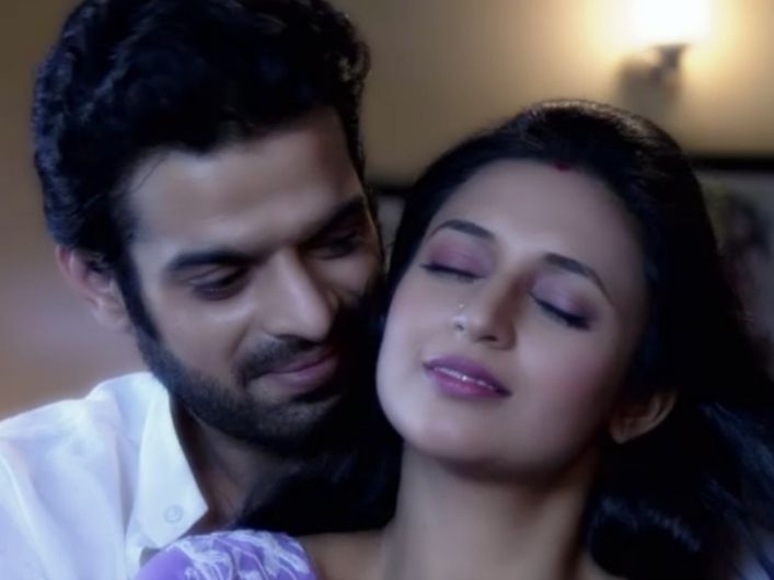 Yeh Hai Mohabbatein: The New Promo Of The Show Is Making Us Super Duper Happy!