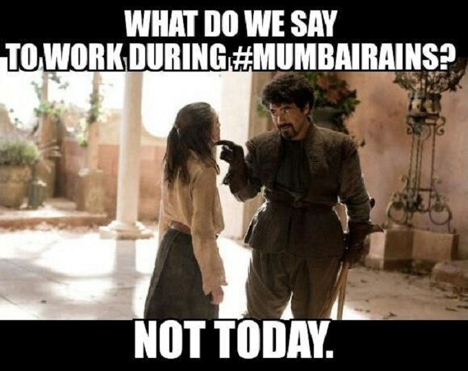 LOL! These Tweets On #MumbaiRains Prove That Mumbai Never Loses Its Sense Of Humour!