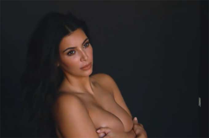 Kanye West Celebrates Kim Kardashian’s 30 Million Followers By Posting A Bunch Of Naked Photos!