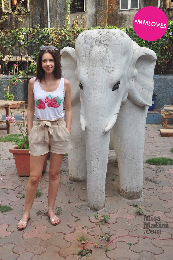 Who’s More Cute: Kalki Koechlin Or The Elephant?