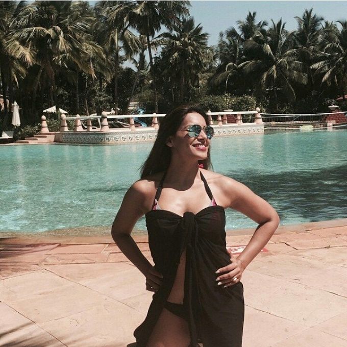 5 Photos Of Bipasha Basu From Her Goa Trip That Prove She’s Still The Hottest Actress In Bollywood!